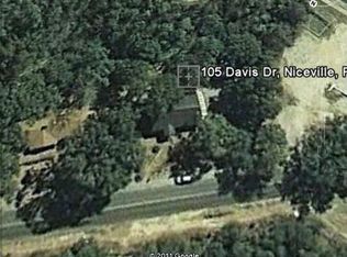105 Davis Dr, Niceville, FL 32578