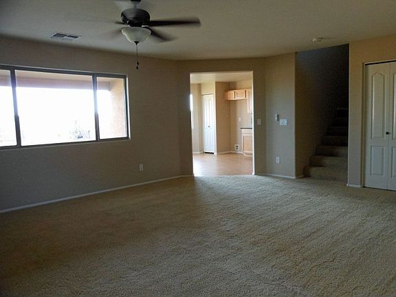 3rd image of 42042 W Hillman Dr