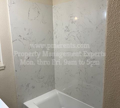 3rd image of 462 E Pine St #462