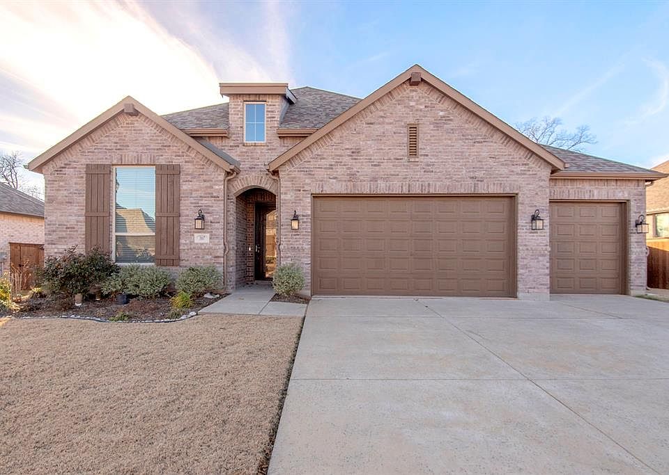 1st image of 3807 Deer Point Dr