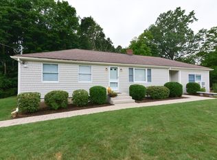 1 Mathewson St, Plainville, MA 02762