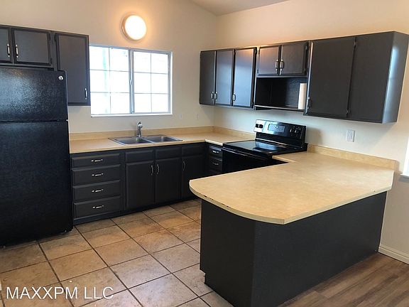 5th image of 1593 S Bear Lake Blvd