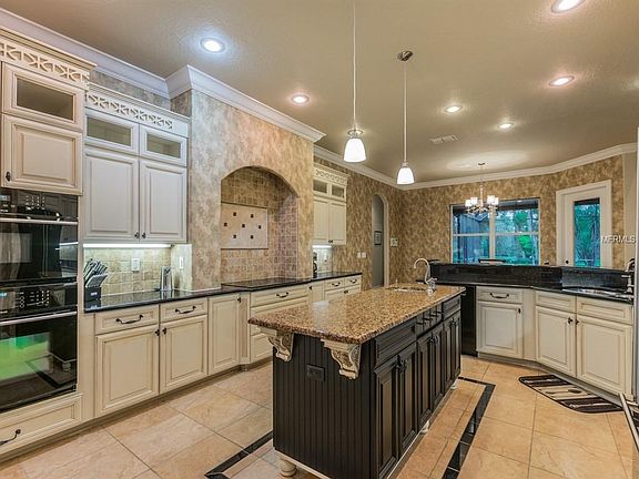 4th image of 12306 Lake Jovita Blvd