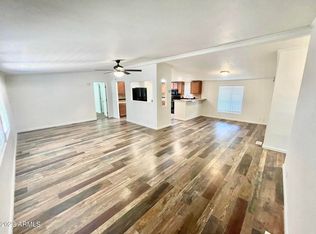 102 S 101st St, Mesa, AZ 85208