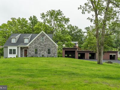 105 Lake Rd, Elizabethtown, PA, 17022