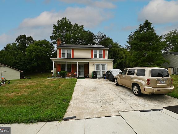 2nd image of 9707 Canary Ct