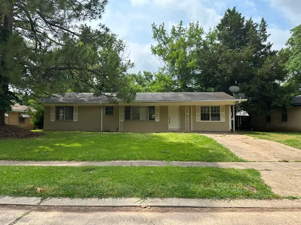 1814 Cambridge St, Bossier City, LA 71112
