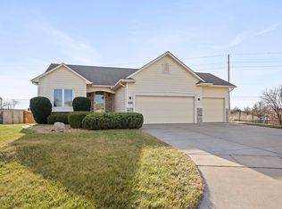 3810 N Rutgers Ct, Maize, KS 67101