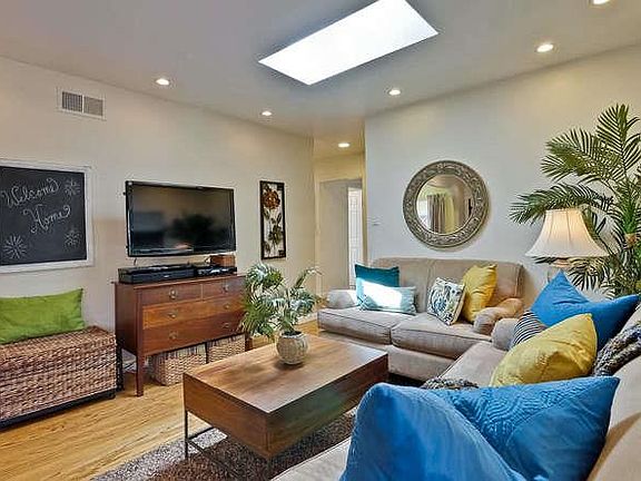 3rd image of 5310 Estrade Dr