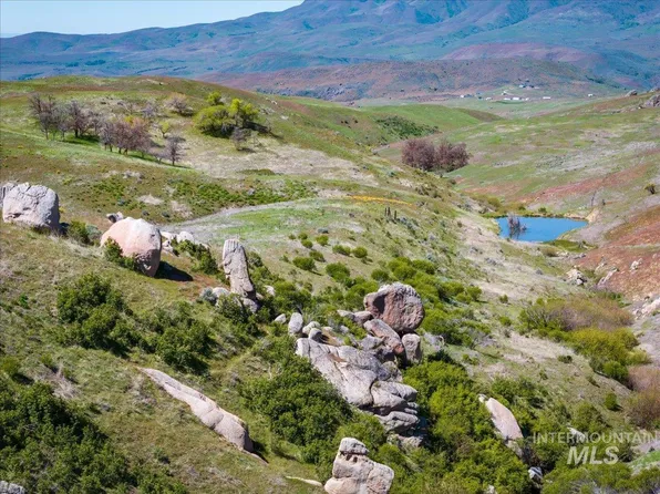 Timber Butte Rd, Sweet, ID 83670