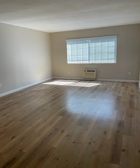 South Magnolia Villas - E — Photo 16