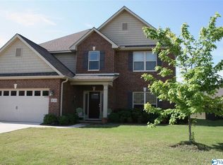 111 Woodvale Dr, Madison, AL 35756
