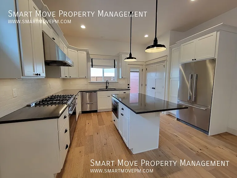 2463 N Ashgrove Ln — Photo 15