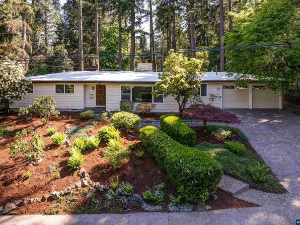 3316 NW Firwood Dr, Corvallis, OR 97330