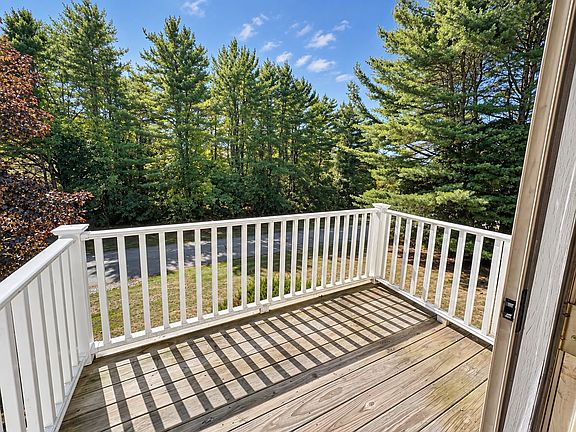 5th image of 28 Kimbertown Ln #B-201