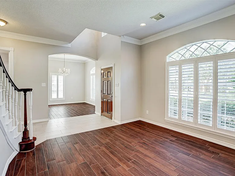 4425 Mildred St — Photo 7