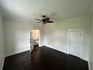 2nd image of 1028 Pennsylvania Ave #3