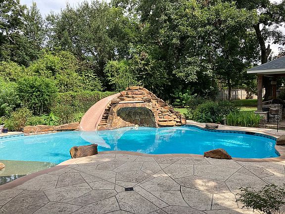 Pool & Waterfall