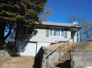 1326 Harrison St, Omaha, NE 68147