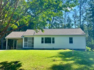 290 Pauladean Cir, Marietta, GA 30067