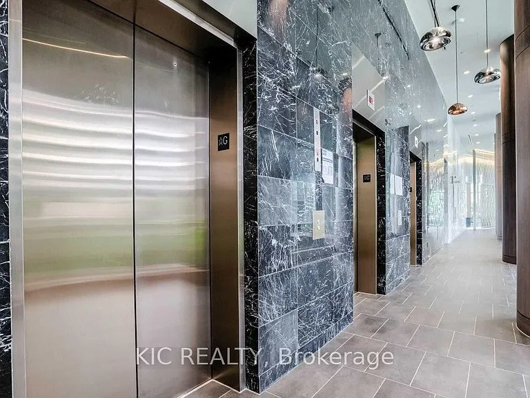 115 McMahon Dr #1709 — Photo 3