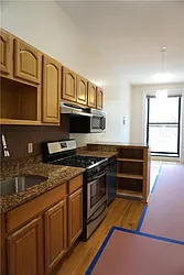 Rented by R New York