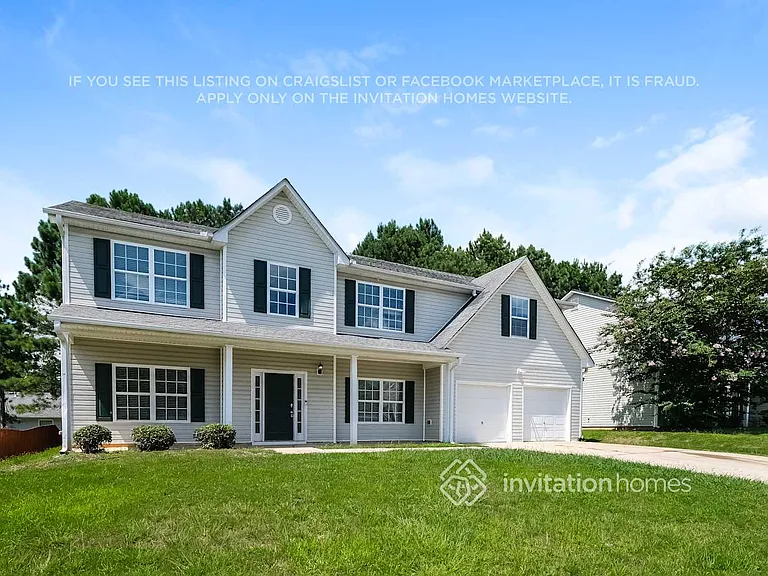 100 Barberry Ln — Photo 4