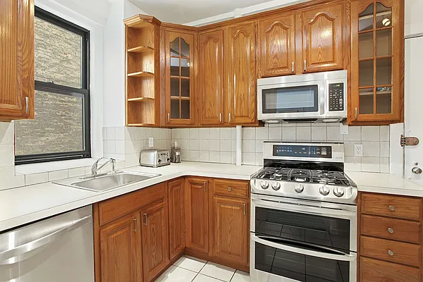 Sold by Compass | media 11