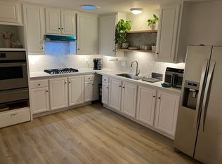 11020 Viento Pl, Apple Valley, CA 92308