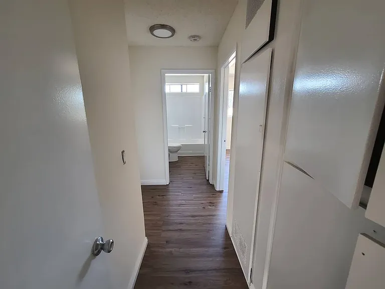 Berendo Apartments — Photo 26