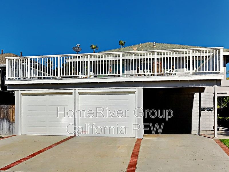 1st image of 2568 Seahorse Ave