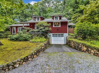 60 Meeks Rd, Ridgecrest, NC 28770