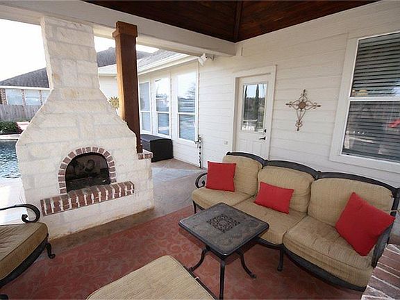 4th image of 18730 Summercliff Ln