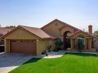 3930 Clydesdale Ln, Riverbank, CA 95367