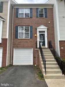42893 Golf View Dr, Chantilly, VA, 20152