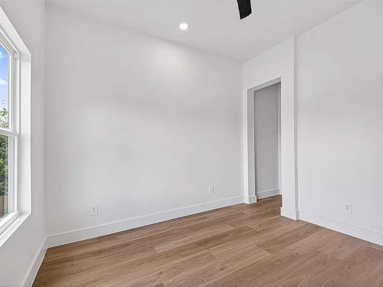 7840 Nashville St #B — Photo 23