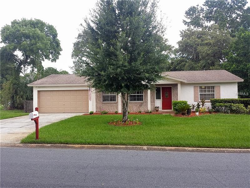 1st image of 129 Cambridge Dr