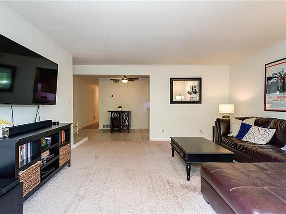 5th image of 4526 Holly St APT 16