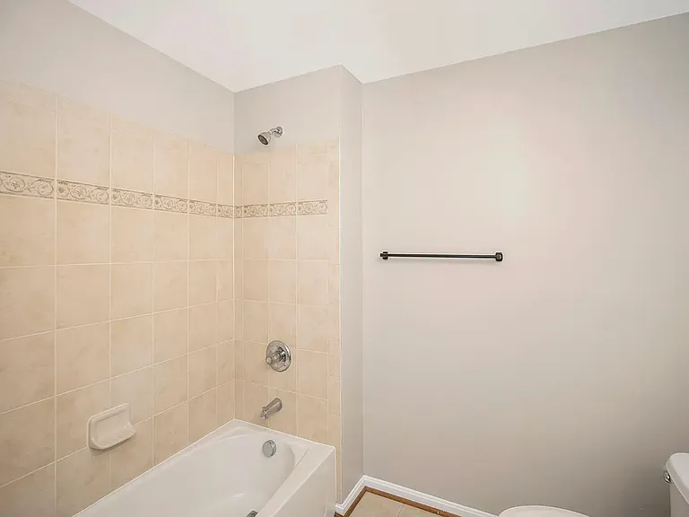 15505 John Diskin Cir — Photo 6