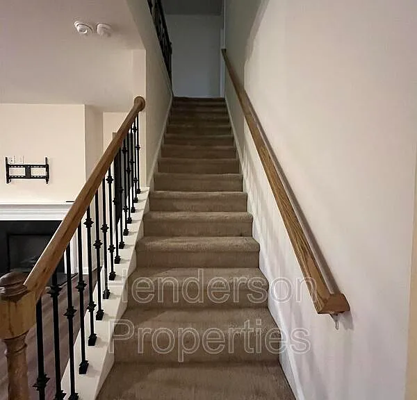9254 Glenburn Ln — Photo 11