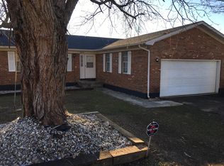 2870 Liberty St, Radcliff, KY 40160