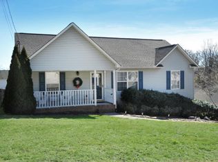 4710 Cabbage Ln, Knoxville, TN 37938