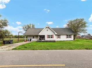 1459 County Road 376, West Columbia, TX 77486