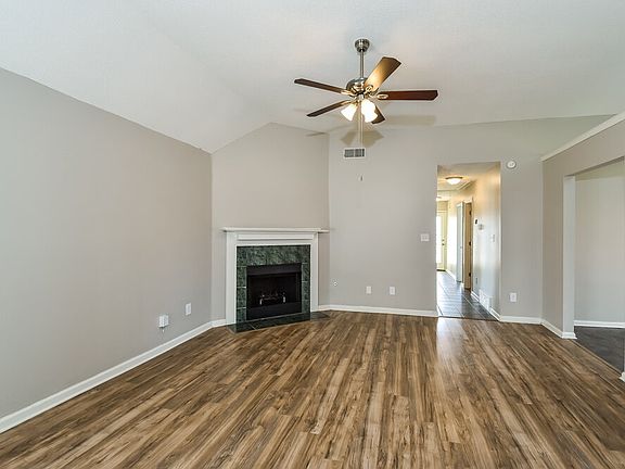 5th image of 5397 Kayla Dr