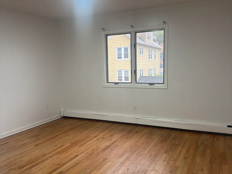 373 Fairview Ave #2 — Photo 6