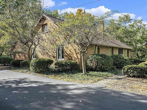 2nd image of 26968 Country Ln