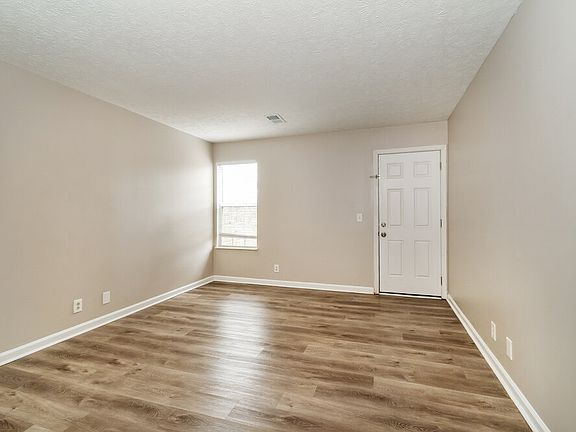 5th image of 5356 Village Way