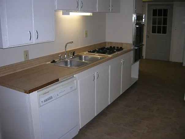 2288 E 2700 S — Photo 7