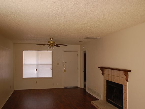 4th image of 2754 Parkchester Dr