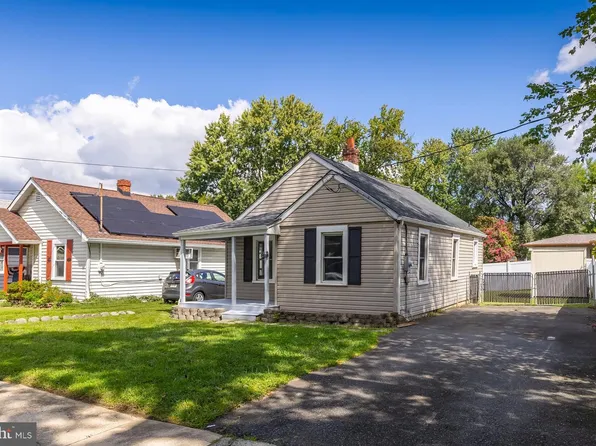 50 Jenkins Ave, Pennsville, NJ 08070